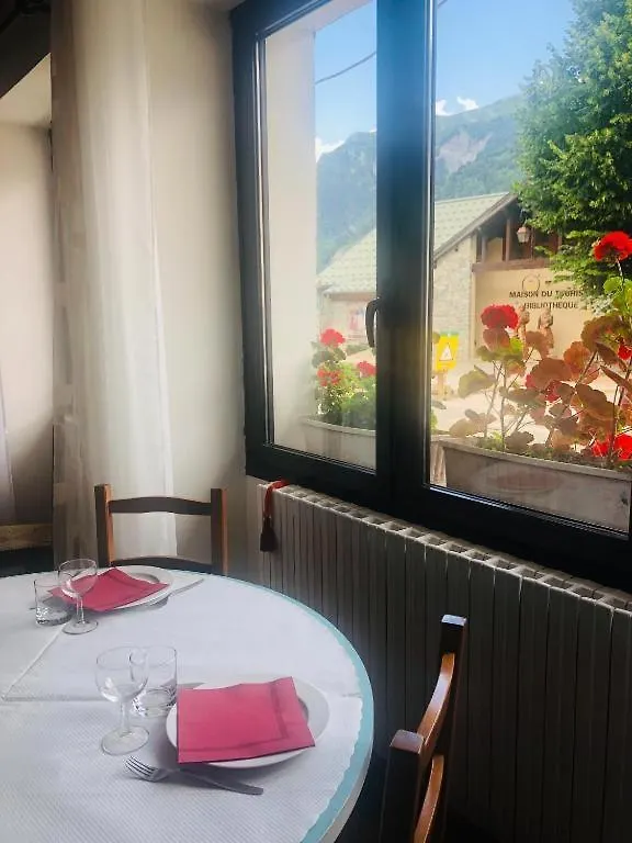Auberge Du Glandon Saint-Colomban-des-Villards Aparthotel